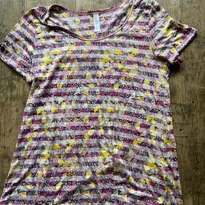 Lularoe tee